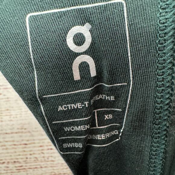 On Cloud Active-T Breathe Open Back Running Shirt Womens XS Green - Picture 6 of 8